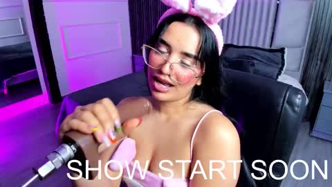 Ibbie Bennett online show from 09-14-25, 03:38