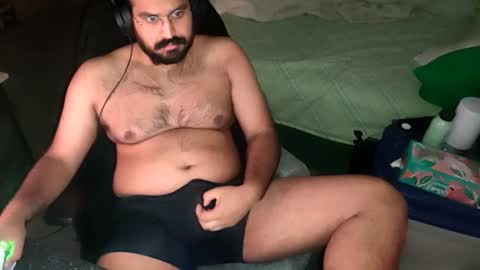 Snapshot of ibear_chat chatting on 04-12-26, 09:03 iBear0 online show from 04-12-26, 09:03