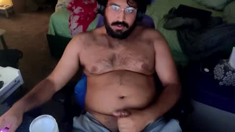 Snapshot of ibear_chat chatting on 04-26-26, 06:11 iBear0 online show from 04-26-26, 06:11