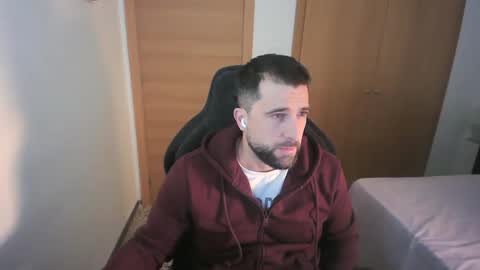iberian_macho online show from 12-22-25, 11:51