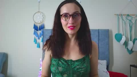 Iberian Moon online show from 11-01-25, 01:24