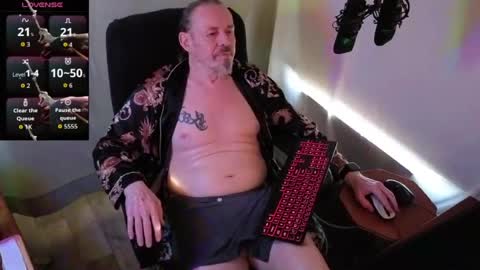 Snapshot of ibrichyrich chatting on 06-27-26, 11:54 Rich online show from 06-27-26, 11:54