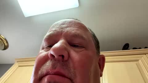 icanmakeyousquirt69 online show from 05-08-26, 06:13