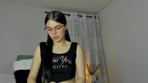 Snapshot of ice_grace chatting on 12-11-24, 10:47 ice online show from 12-11-24, 10:47