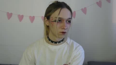 Snapshot of icebenz chatting on 03-18-26, 02:42 Jade online show from 03-18-26, 02:42