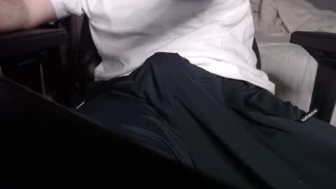 Snapshot of icecold_39 chatting on 03-04-25, 05:11 Icecold 39 online show from 03-04-25, 05:11