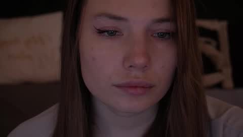 Danielle online show from 11-23-25, 01:22