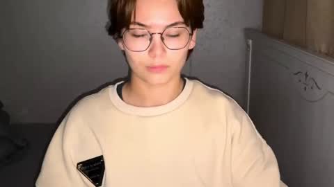 Ksenia online show from 10-26-25, 11:27