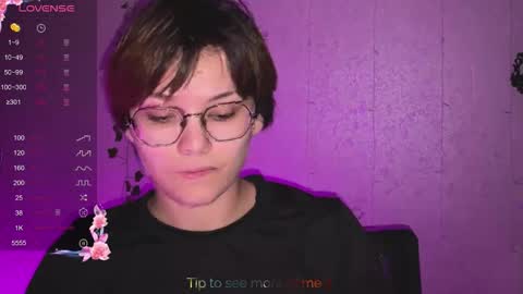 Snapshot of iceeheart chatting on 04-10-26, 08:35 Ksenia online show from 04-10-26, 08:35