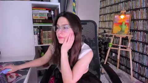 Snapshot of icefroq chatting on 03-14-26, 07:41 Julia online show from 03-14-26, 07:41