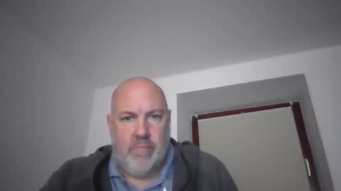 iceoli123 online show from 11-12-25, 06:19