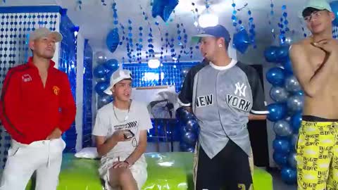 THOMAS AND DAMIAND online show from 01-11-25, 08:54