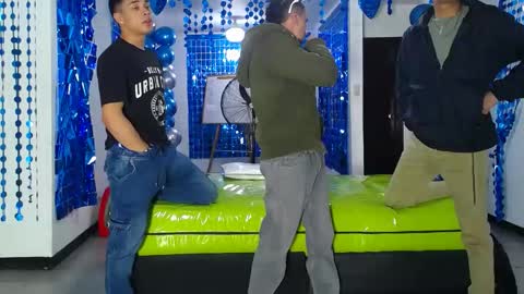 THOMAS AND DAMIAND online show from 01-19-25, 05:49