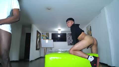 THOMAS AND DAMIAND online show from 10-17-25, 12:52