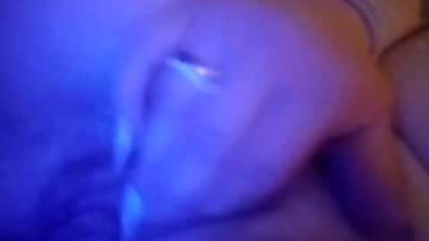 icewideawake00 online show from 11-09-25, 12:25