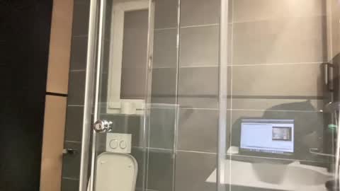 Snapshot of ich7722 chatting on 02-15-25, 06:23 ich7722 online show from 02-15-25, 06:23