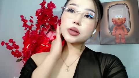 Snapshot of ichiben chatting on 04-20-26, 04:15 ichiben online show from 04-20-26, 04:15