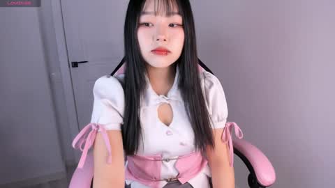 Hitomi   online show from 12-02-24, 07:36