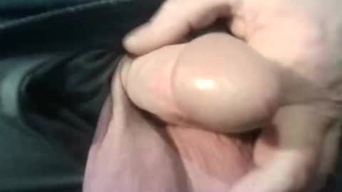 Snapshot of ichselbst111 chatting on 12-09-24, 08:01 Paul hat Latte online show from 12-09-24, 08:01