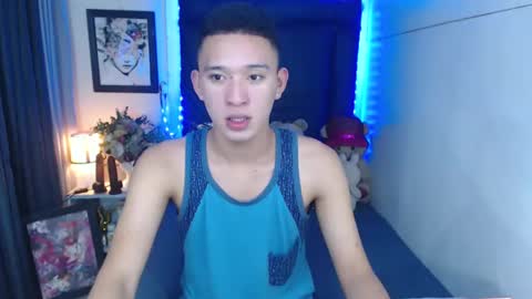 Snapshot of iconicmateo chatting on 12-05-24, 12:33 Mateo online show from 12-05-24, 12:33