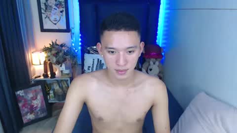 Snapshot of iconicmateo chatting on 12-05-24, 06:44 Mateo online show from 12-05-24, 06:44