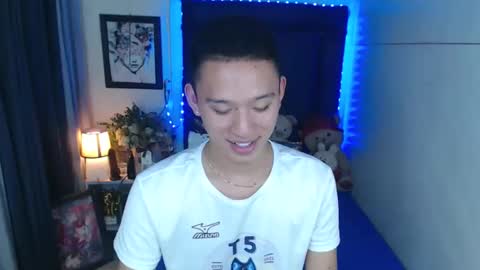 Snapshot of iconicmateo chatting on 01-07-25, 06:59 Mateo online show from 01-07-25, 06:59