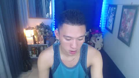 Snapshot of iconicmateo chatting on 01-24-25, 08:02 Mateo online show from 01-24-25, 08:02