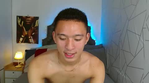 Snapshot of iconicmateo chatting on 01-30-25, 11:11 Mateo online show from 01-30-25, 11:11