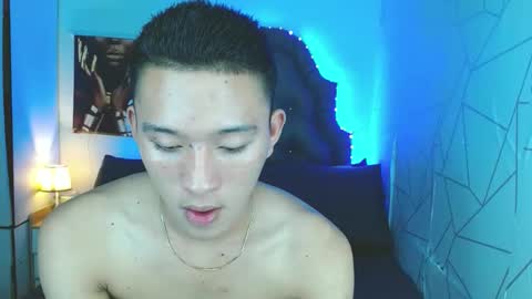 Snapshot of iconicmateo chatting on 02-21-25, 06:29 Mateo online show from 02-21-25, 06:29