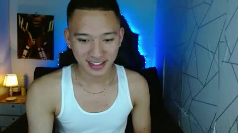 Snapshot of iconicmateo chatting on 02-26-25, 12:14 Mateo online show from 02-26-25, 12:14