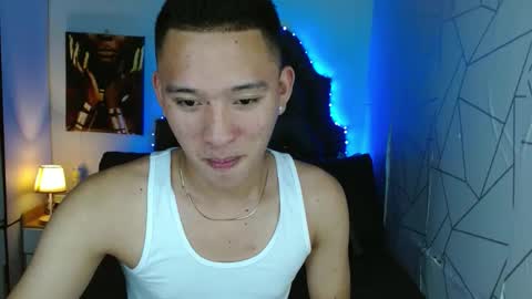 Snapshot of iconicmateo chatting on 02-26-25, 07:49 Mateo online show from 02-26-25, 07:49