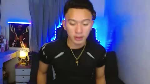 Mateo online show from 10-22-25, 08:03