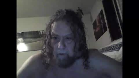 icu2try2xs2 online show from 02-25-25, 02:22
