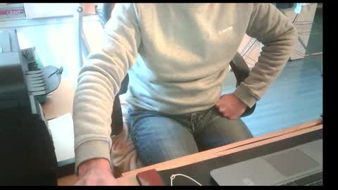 Snapshot of icumalot4you chatting on 01-06-26, 11:25 icumalot4you online show from 01-06-26, 11:25