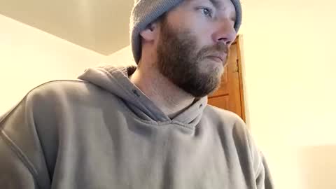 Snapshot of icyfucktoy chatting on 03-18-26, 11:52 icyfucktoy online show from 03-18-26, 11:52