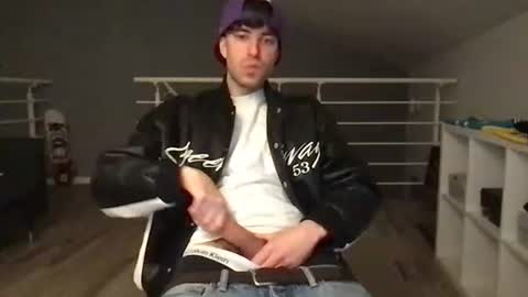 Snapshot of icyninesix chatting on 01-12-25, 11:15 icyninesix online show from 01-12-25, 11:15