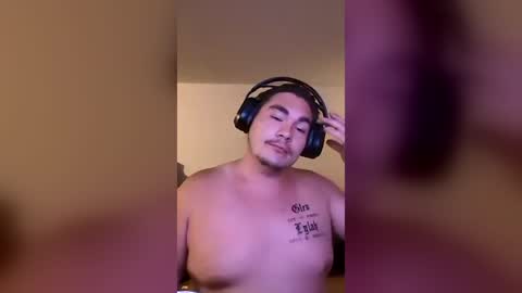 idahodad83202 online show from 06-17-26, 05:54