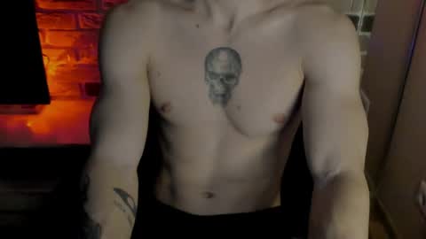 Snapshot of idkiww chatting on 04-12-26, 08:03 yo online show from 04-12-26, 08:03
