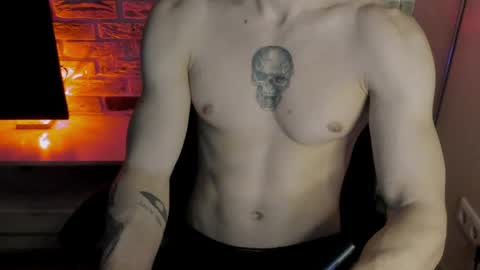 Snapshot of idkiww chatting on 05-07-26, 10:04 yo online show from 05-07-26, 10:04