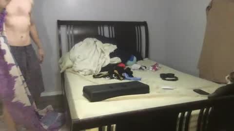 Snapshot of idksohorny chatting on 10-12-25, 10:31 idksohorny online show from 10-12-25, 10:31