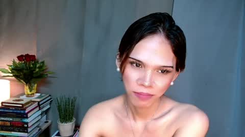 Snapshot of idontgive_afuck chatting on 06-01-26, 05:47 Lana But you can spell it backwards online show from 06-01-26, 05:47