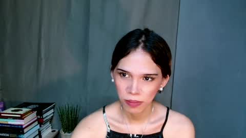 Snapshot of idontgive_afuck chatting on 06-08-26, 01:28 Lana But you can spell it backwards online show from 06-08-26, 01:28