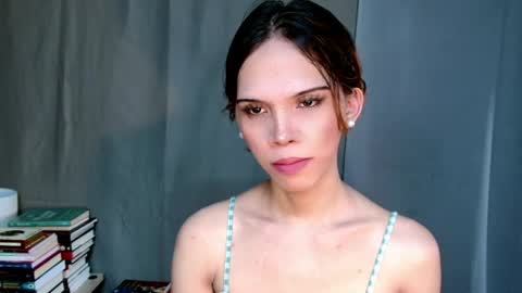 Snapshot of idontgive_afuck chatting on 06-09-26, 05:52 Lana But you can spell it backwards online show from 06-09-26, 05:52