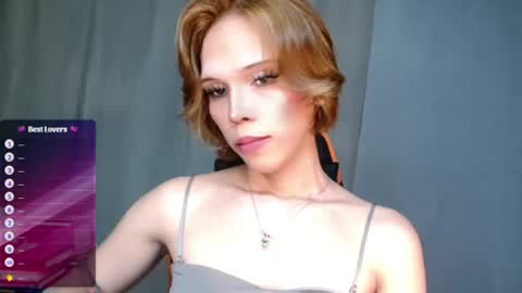 Snapshot of idontgive_afuck chatting on 07-08-26, 12:26 Lana But you can spell it backwards online show from 07-08-26, 12:26