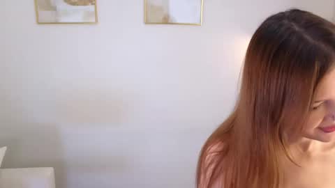 Lisa online show from 09-25-25, 07:23