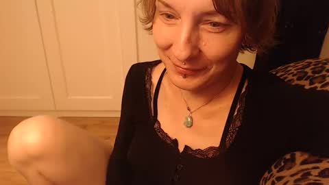 Snapshot of ifk_donkeysfr chatting on 10-15-25, 05:46 Ifk Donkeys online show from 10-15-25, 05:46