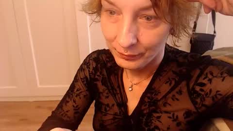 Snapshot of ifk_donkeysfr chatting on 10-29-25, 07:21 Ifk Donkeys online show from 10-29-25, 07:21