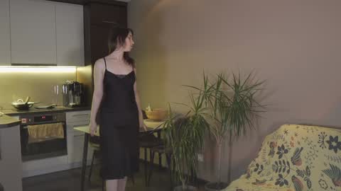 Belle online show from 01-20-25, 05:06