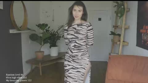 Belle online show from 10-12-25, 10:03