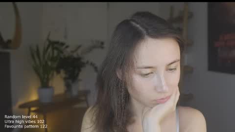 Belle online show from 10-28-25, 11:58